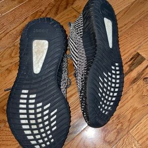 YEEZY ADIDAS BOOST 350 V2 YECHEIL BLACK/MULTI NON-REFLECTIVE